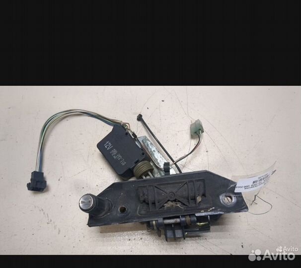 Мерседес вито 638 замок задний двери