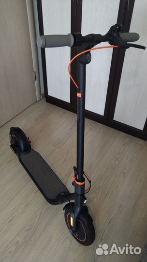 Самокат Ninebot Kickscooter F40a