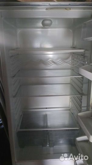 Продам холодильник рабочий