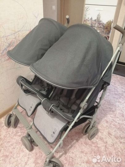 Коляска для двойни