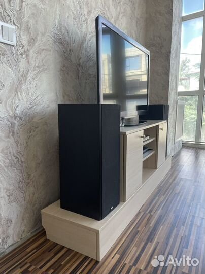 Тумба под телевизор