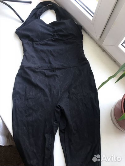 Комбинезон для фитнеса