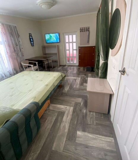 Дом 80 м² на участке 1 сот.