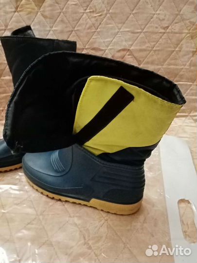 Резиновые сапоги