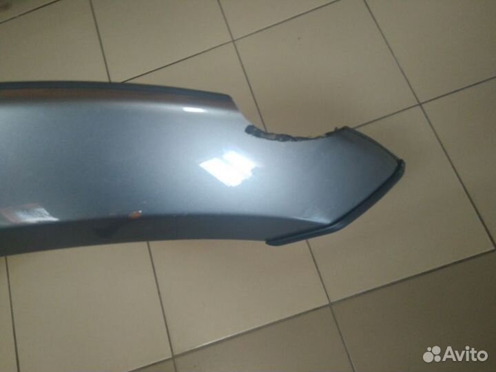 Mitsubishi L200 Накладка переднего крыла правого