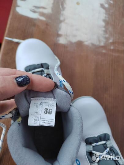 Продаю лыжные ботинки 36р