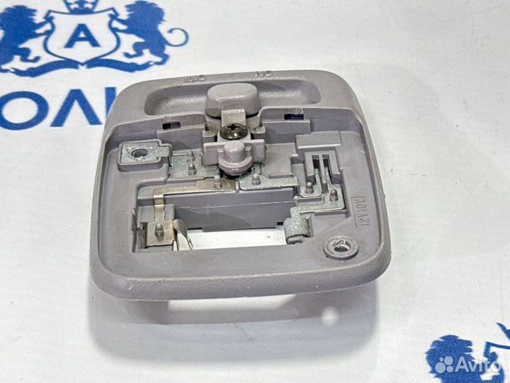 Плафон (лампочка) салона задний Nissan Primera P12