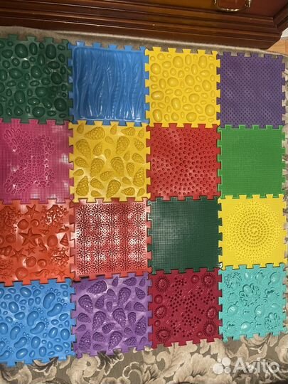 Ортопедические резиновые коврики для детей 16 штук