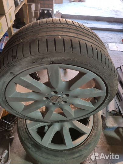 Kinforest KF380 265/35 R18