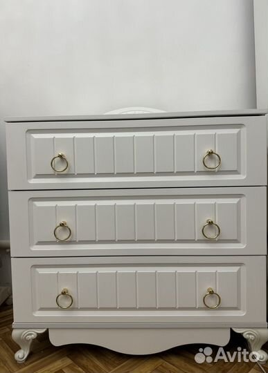 Шкафы и комоды