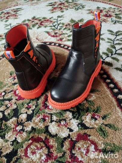 Ботинки демисезонные для девочки 29 размер