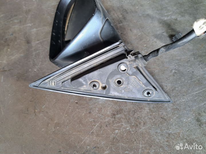 Зеркало Audi A6 C6