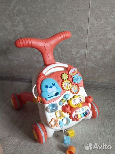 Машинка каталка толокар