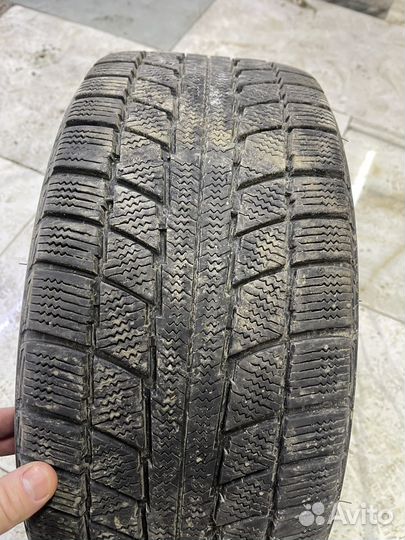 Accelera 651 225/45 R17 19