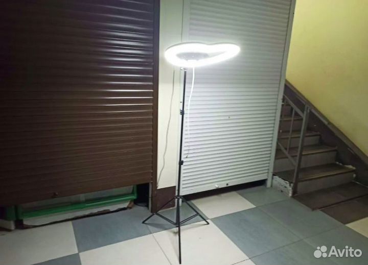 Кольцевая Лампа В Виде Сердца MJ 48