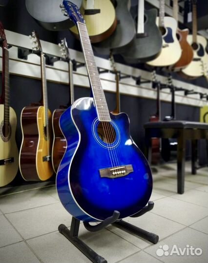 Акустическая гитара синяя + чехол