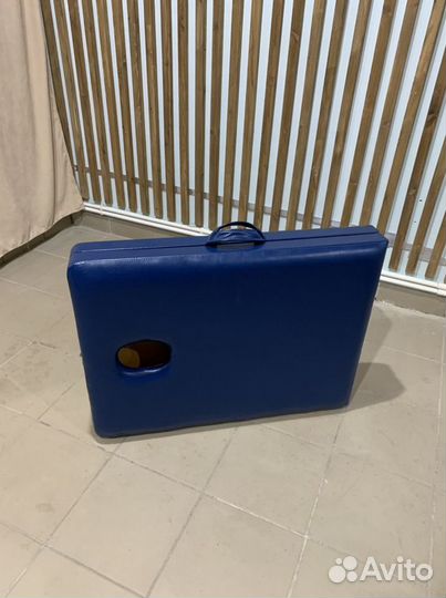 Массажный стол широкий