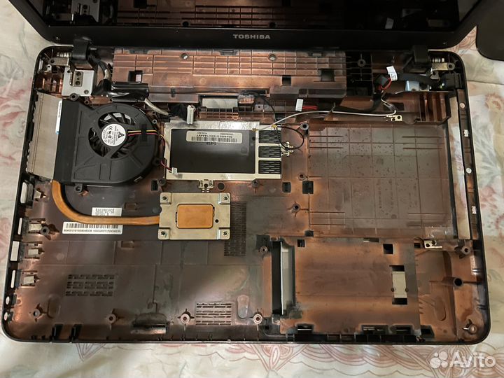 Toshiba Satellite C650-18M без HDD и мат. платы