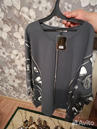Кофта новая