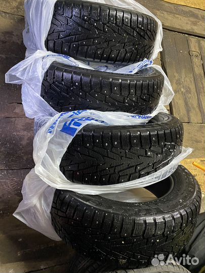 Nokian Tyres Hakkapeliitta 7 SUV 225/60 R17 103T