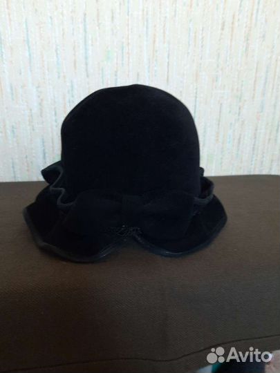 Шляпа из велюра (новая)