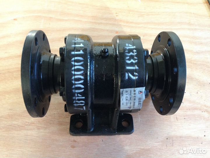 Промежуточная опора - 4110000487 (sdlg)