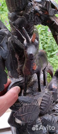 Старая Статуэтка из дерева