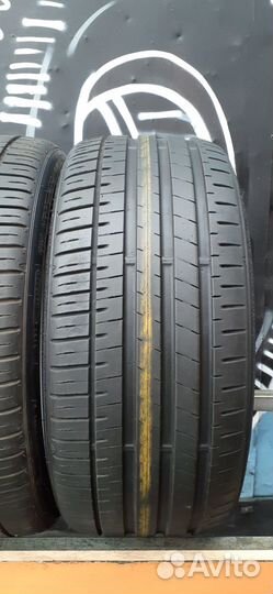 Falken Azenis FK-510 235/35 R20