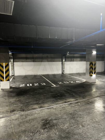 Машиноместо, 14 м²