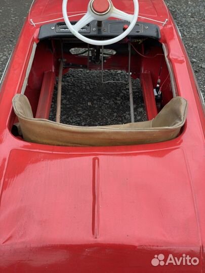 Педальный москвич СССР