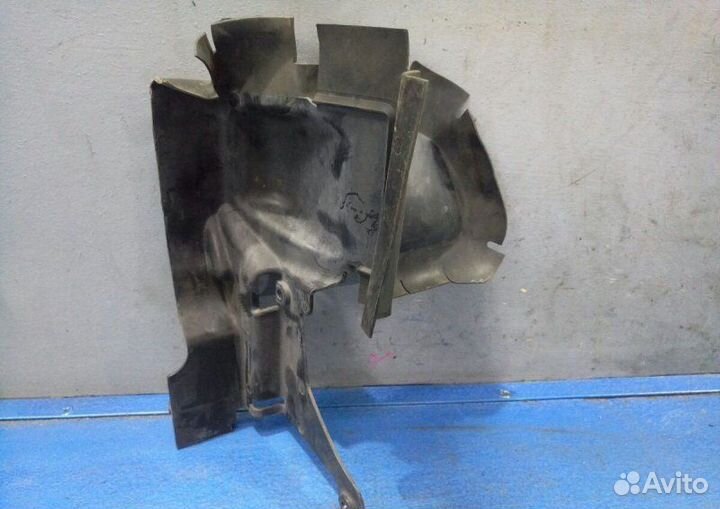 Дефлекторы радиатора Volvo S60 2 Поколение FS