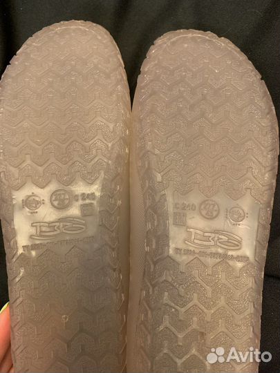 Коралловые тапочки Joss