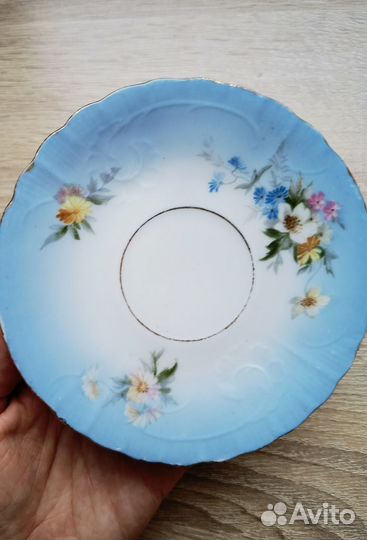 Фарфоровое блюдце 19 век 11 см ручная роспись