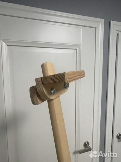 Мольберт художественный