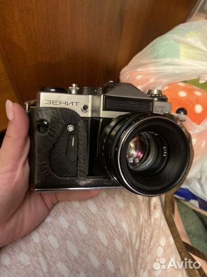 Плёночный фотоаппарат Зенит