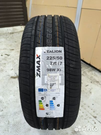 Zmax Zealion 225/50 R17 98W