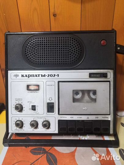 Магнитофон Карпаты