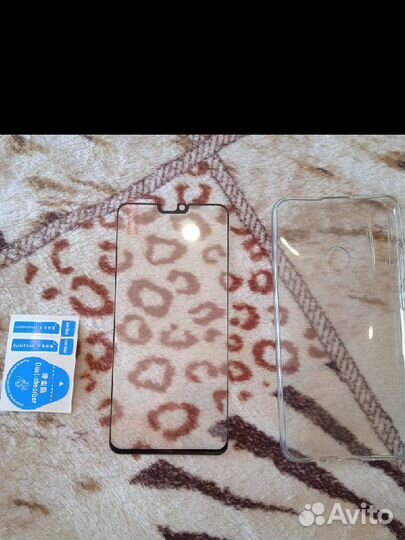 Защитное стекло на honor 8x