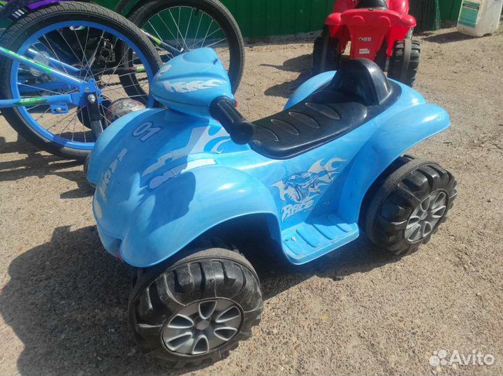 Электромобиль квадроцикл
