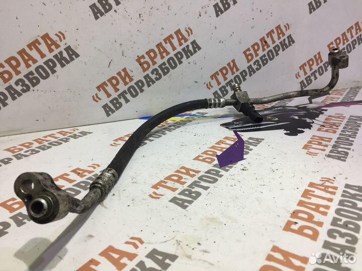 Мерседес Вито Трубка / шланг кондиционера воздуха