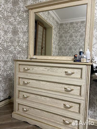 Спальный гарнитур бу