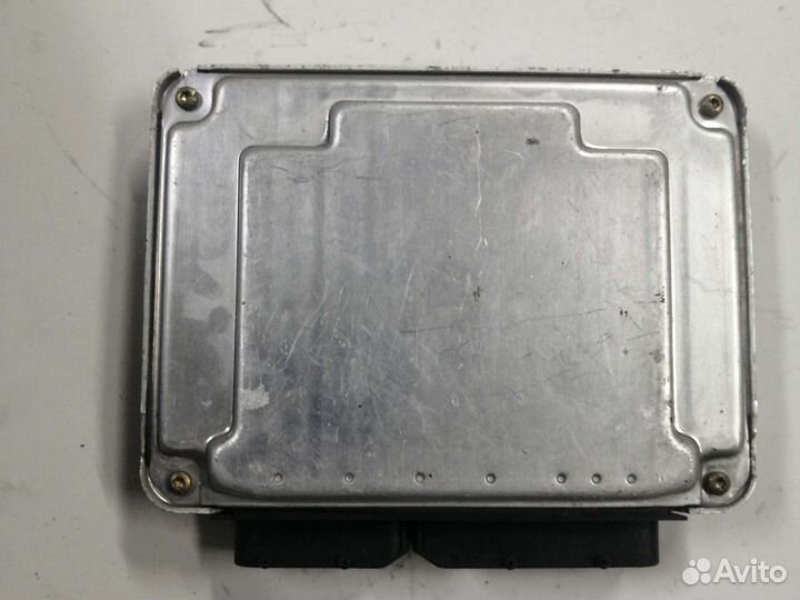 Блок управления двигателем Volkswagen Golf 4 1.9TD