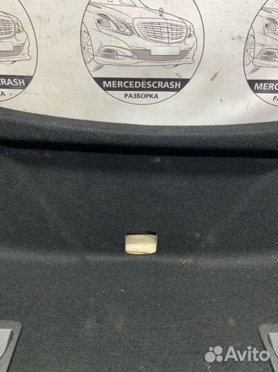 Обшивка крышки багажника Мерседес w203