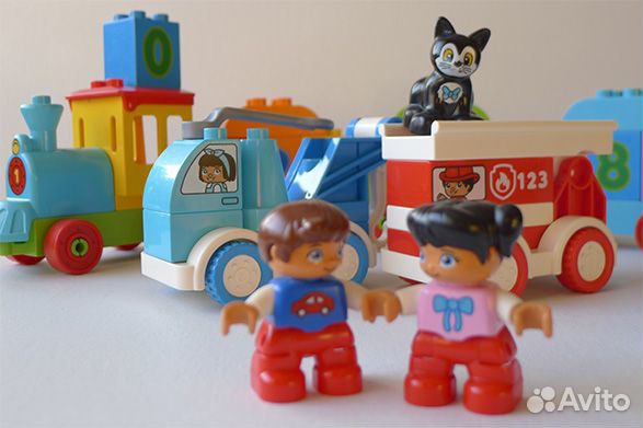 Lego Duplo 3 машинки и 10847 поезд с цифрами