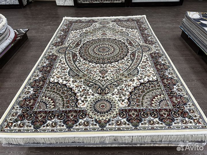 Ковер 2х3м, классический