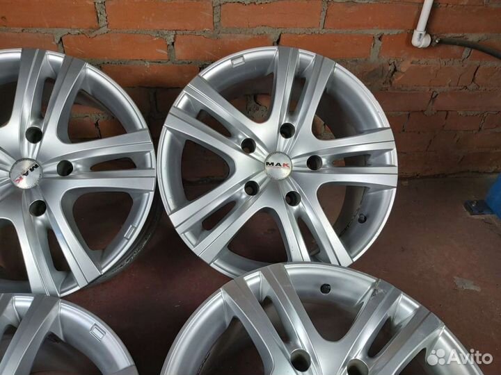 MAK Aria 9x18 5x150 ET48