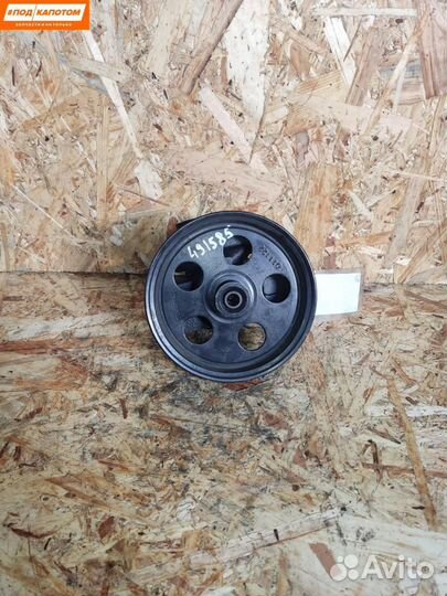 Насос гидроусилителя руля Ford Mondeo 3 1357641