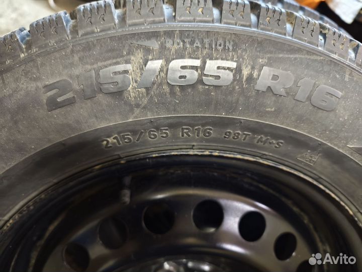 Зимние колеса в сборе Formula Ice 215/65 R16