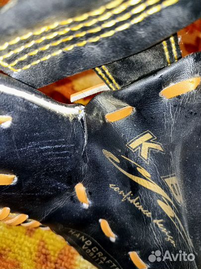 Бейсбольная перчатка + мяч