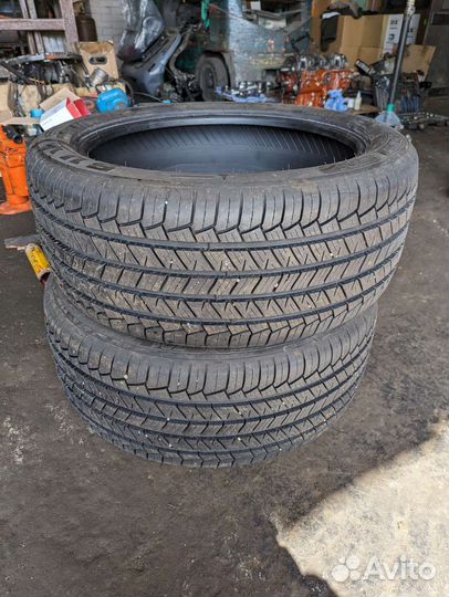 Taurus 701 SUV 255/45 R20 101W